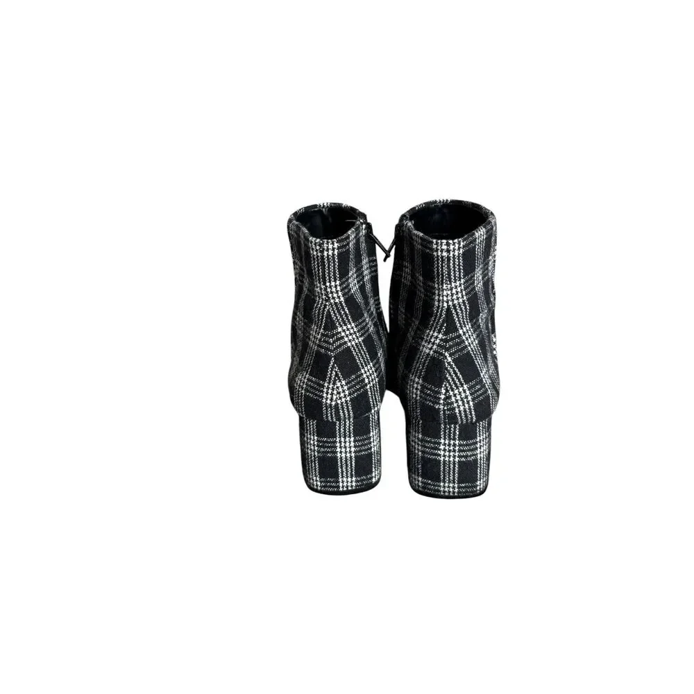 Alex Marie Black & White Plaid Low Block Heel Fall Boots Almond Toe Size 7.5